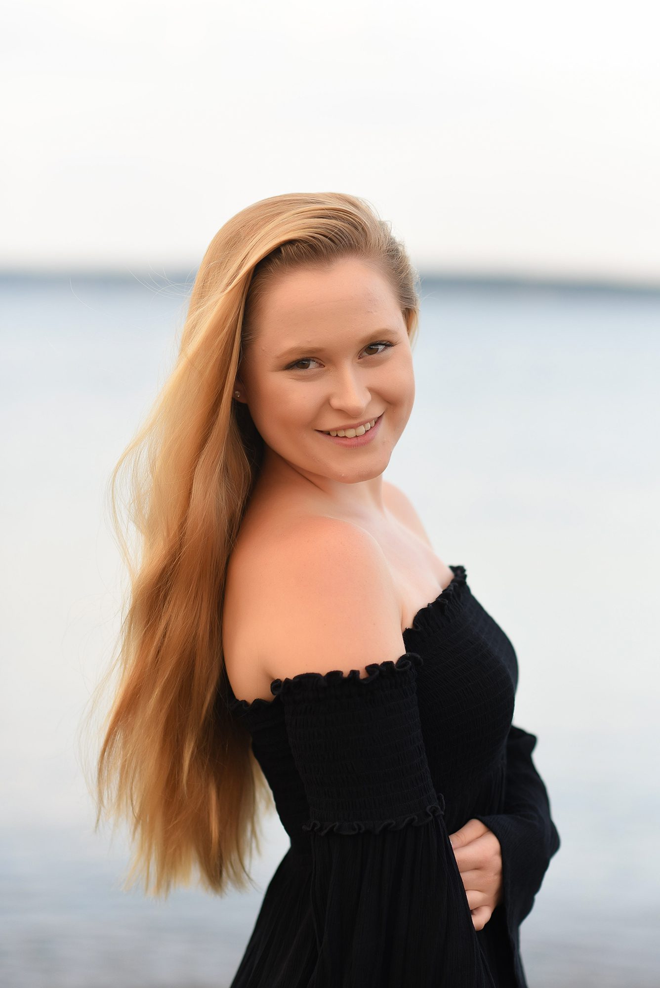 Senior pictures at Sandy Point Beach in Portsmouth, Rhode Island