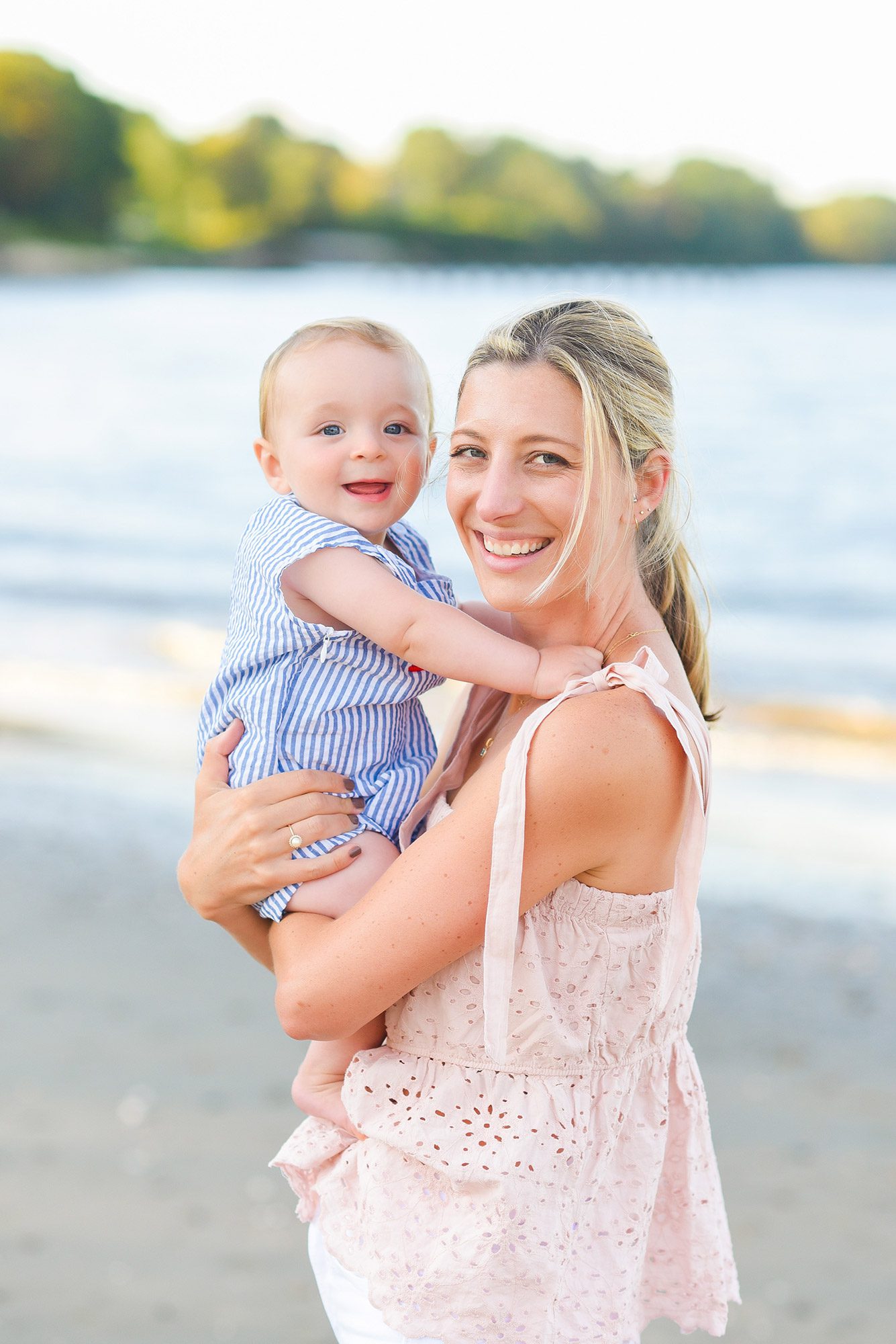 Newport RI Family Photographer